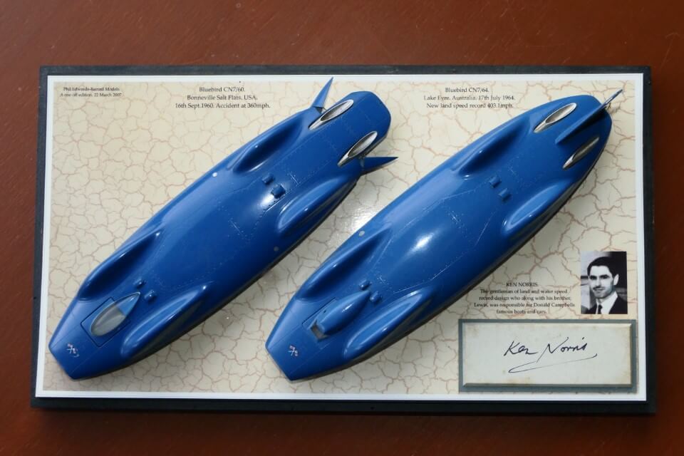 England. Phil Edwards. Resin. Hand Built. Unique set signed by Ken Norris BB designer Resin 195m