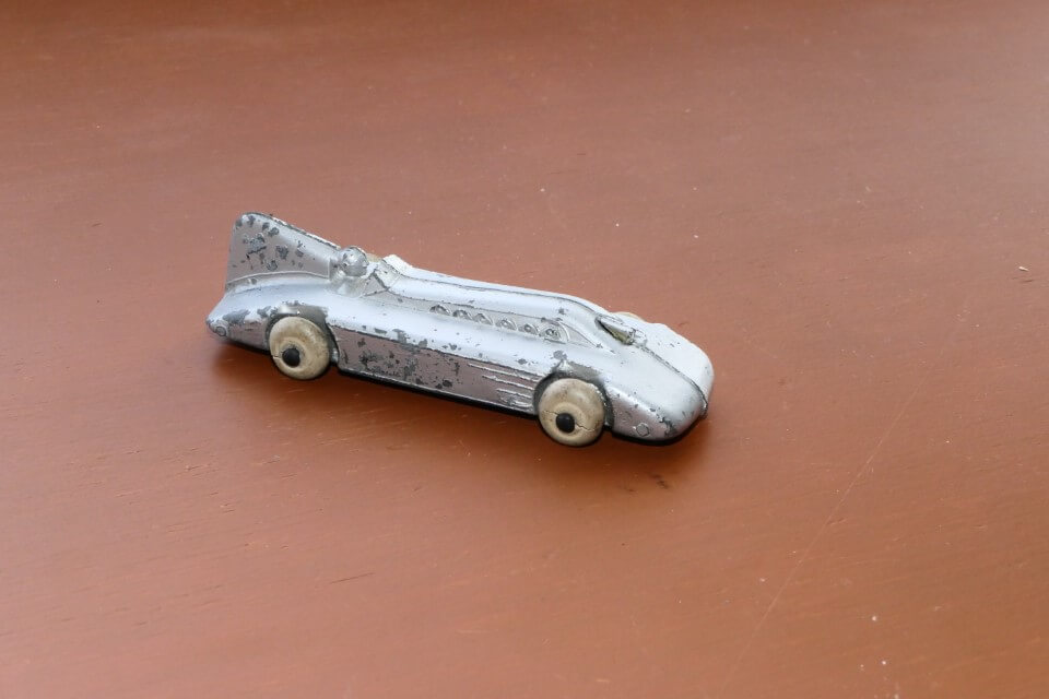 USA. Ralston? Tiptoptoys? Pre war. Slush Mold. Marked “Made in USA” Rubber-wheels/tyres. 112mm